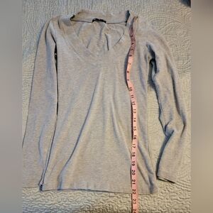 💜4/$20💜Gray Knit Fabric